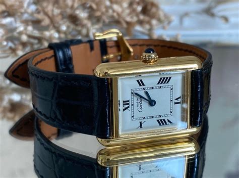 cartier tank quartz argent 925.